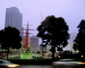 帰りのバスの中で　さようなら横浜！（夕暮れ時）