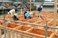 2階床組状況　地震に強い家造り　(株）寺田工務店　設計・施工　Ｉ邸現場