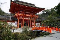 京都・上賀茂神社（楼門）