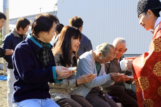 直会（なおらい）の儀　『おめでとうございます。』