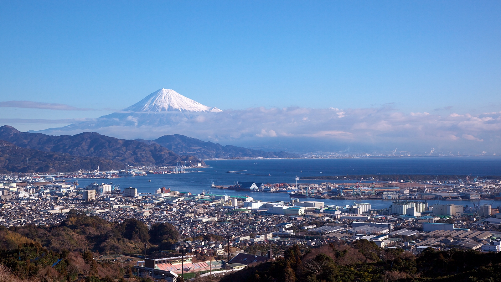 雄大な駿河の景色をパノラマサイズで！