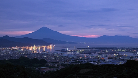 今朝の富士山　　日本平より　